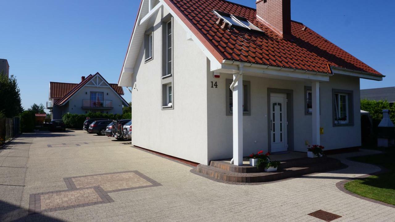Dom Przy Basenie Villa Puck Exterior photo